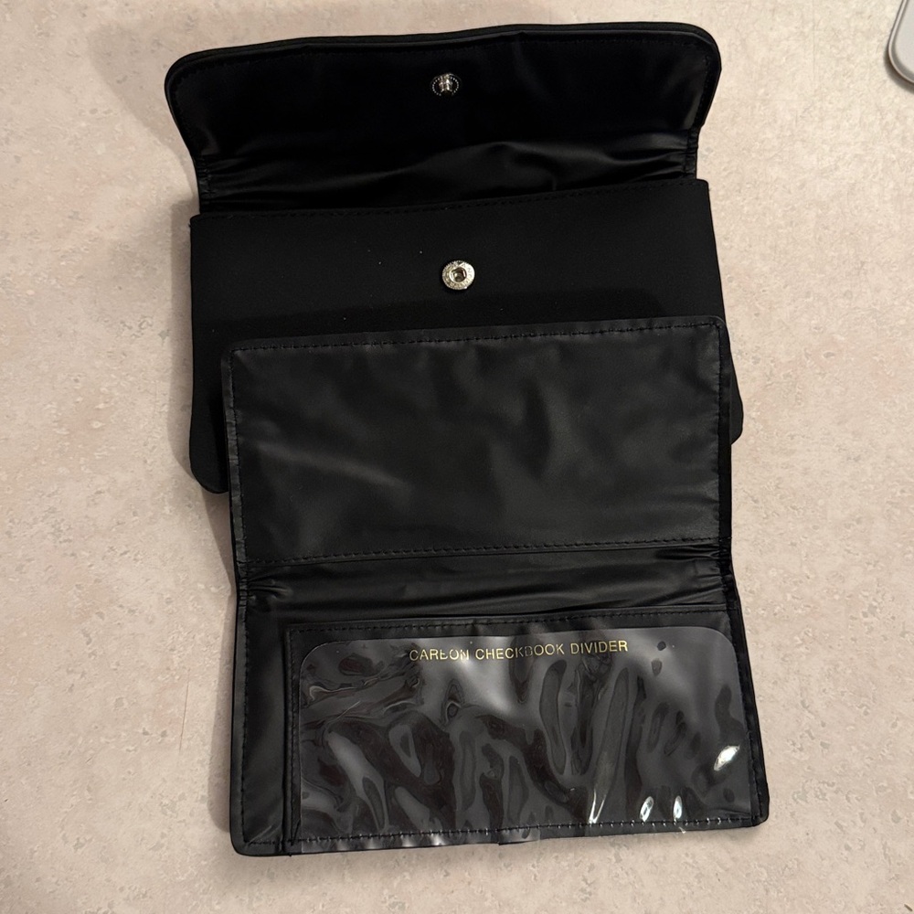 Elegant Black and Gold Clutch Bag - Picture 2 of 3
